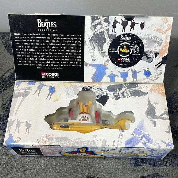 Corgi 05401 – The Beatles Yellow Submarine – Miniature Neuve Sous Blister